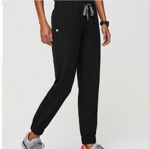 Figs Limited Edition Jowah Black Joggers - Petite Length